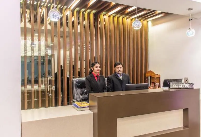 اتاق لوکس, Suktara International