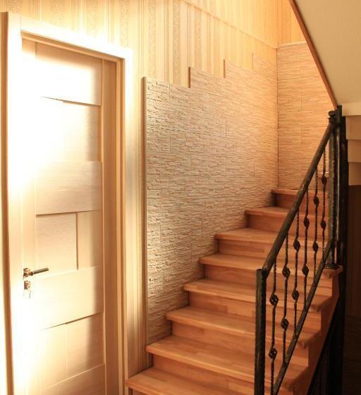 اتاق استاندارد سه نفره, Sunshine Kazbegi