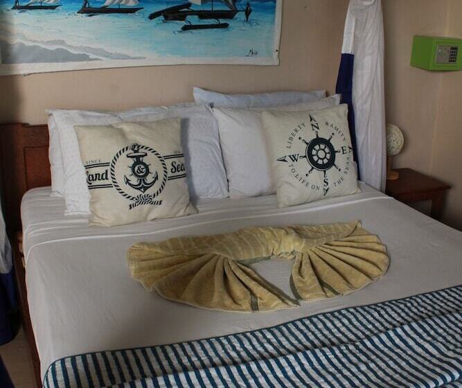 Номер Стандарт, Driftwood Beach Lodge