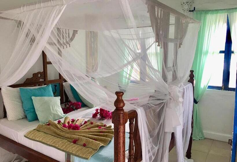 Номер Стандарт, Driftwood Beach Lodge