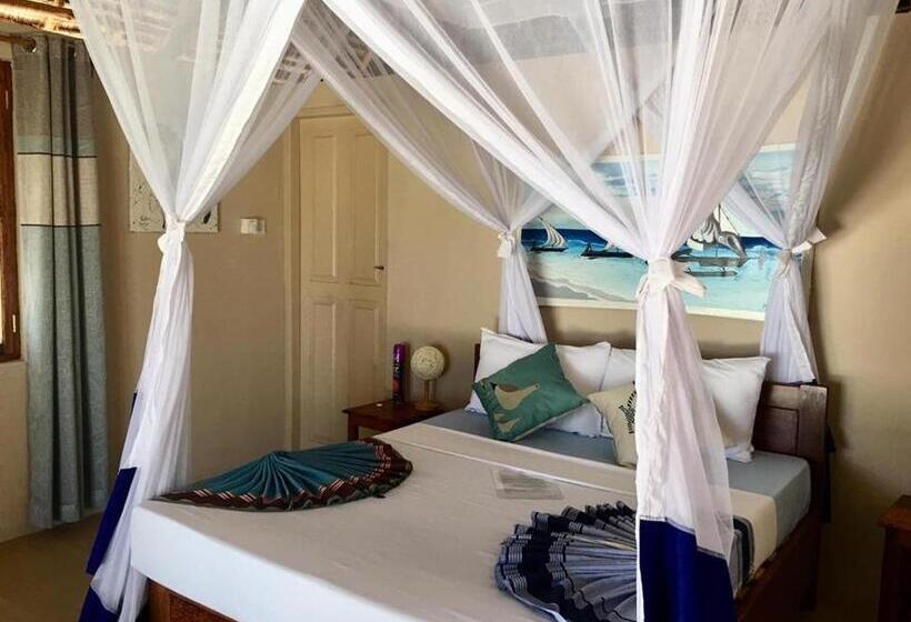 בקתה סטנדרטית עם נוף לים, Driftwood Beach Lodge