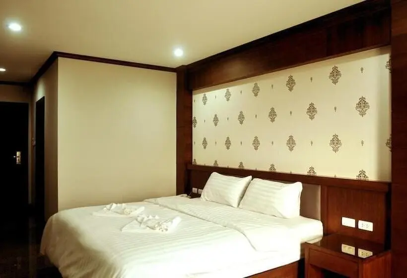 اتاق استاندارد با چشم‌انداز شهر, Green Hill Hotel Phayao
