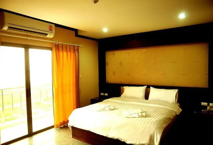 اتاق استاندارد با چشم‌انداز دریاچه, Green Hill Hotel Phayao
