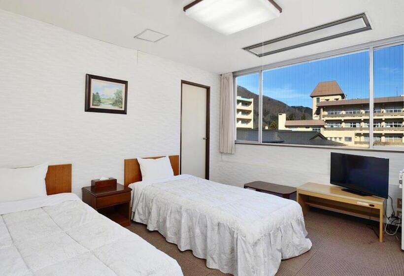 バス共有のスタンダードルーム, Itoen Hotel New Sakura