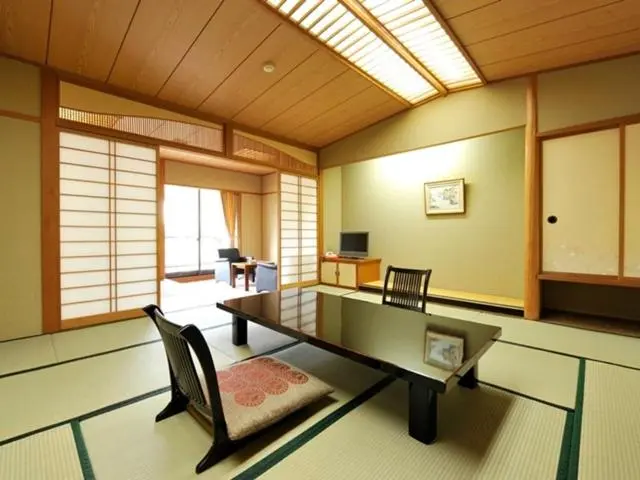 スーペリアファミリールーム, Itoen Hotel New Sakura