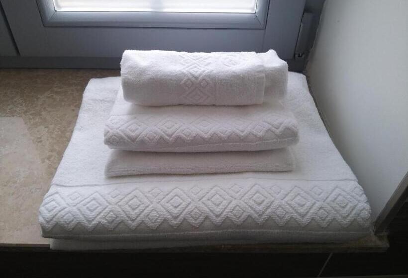 חדר סטנדרט יחיד, Nuovo Albergo Operai