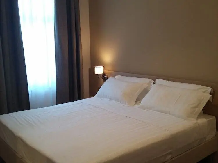 Standard-huone, Nuovo Albergo Operai