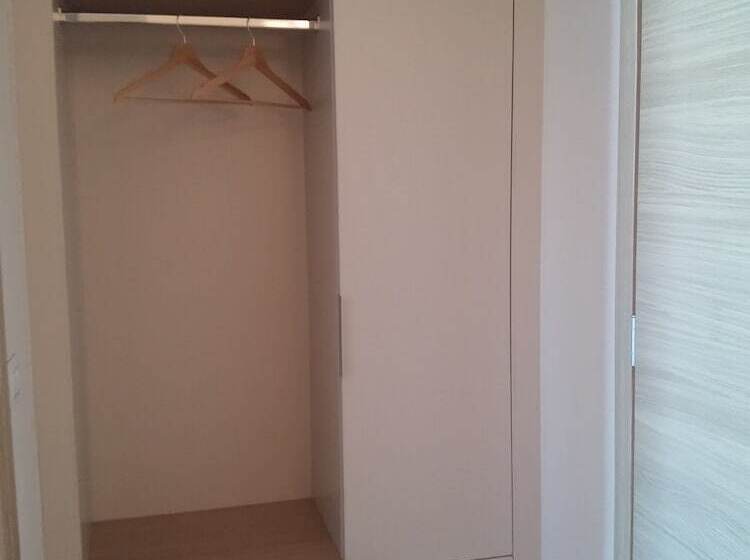 חדר סטנדרט לשלושה, Nuovo Albergo Operai