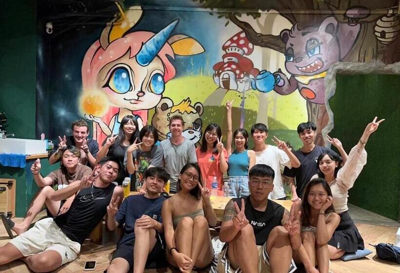 تختخواب در اتاق مشترک, Kenting Original Hostel