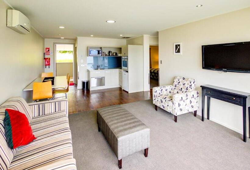 סוויטה משפחתית 2 חדרי שינה, Marakura Deluxe Motel