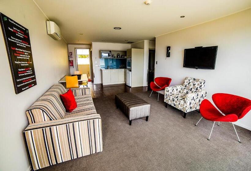 חדר משפחתי דלוקס, Marakura Deluxe Motel