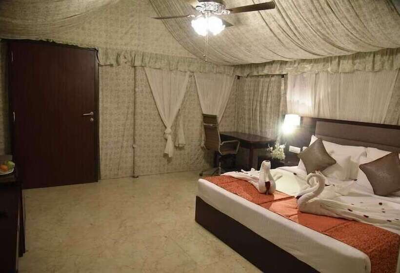 1ベッドルームハウス, Pride Hotel & Convention Centre Indore