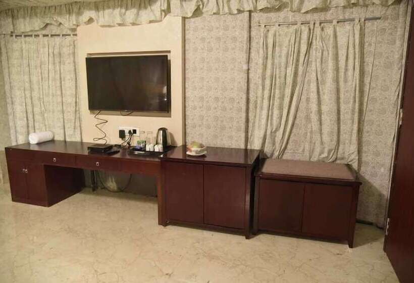 1ベッドルームハウス, Pride Hotel & Convention Centre Indore