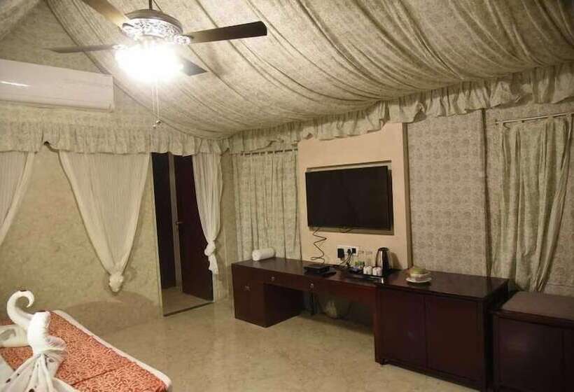 1ベッドルームハウス, Pride Hotel & Convention Centre Indore