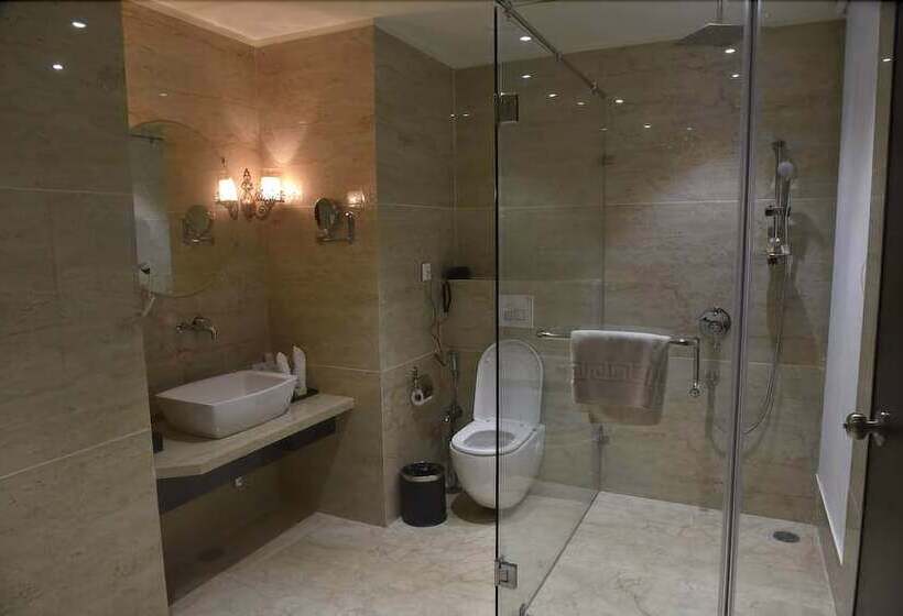 スイート, Pride Hotel & Convention Centre Indore