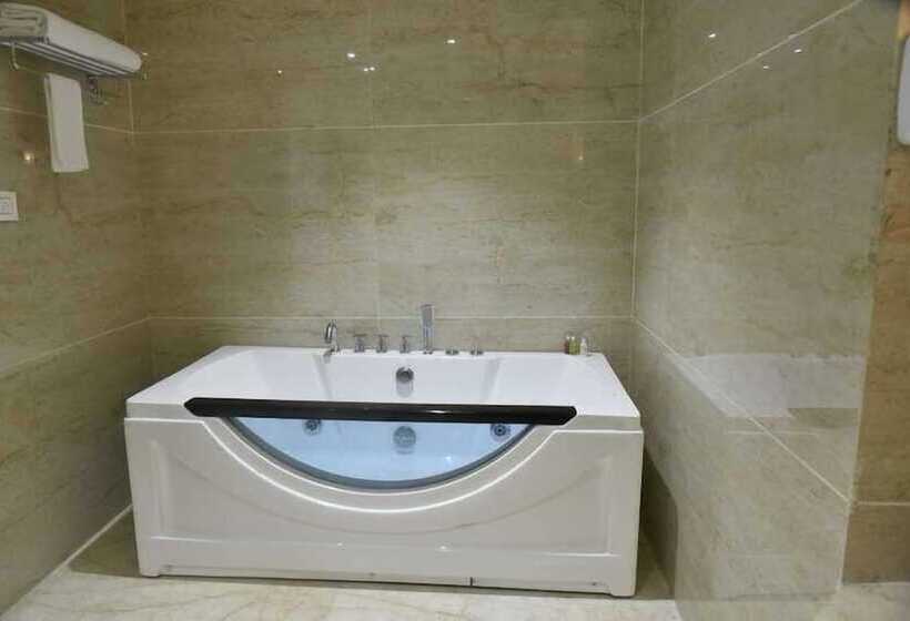 スイート, Pride Hotel & Convention Centre Indore