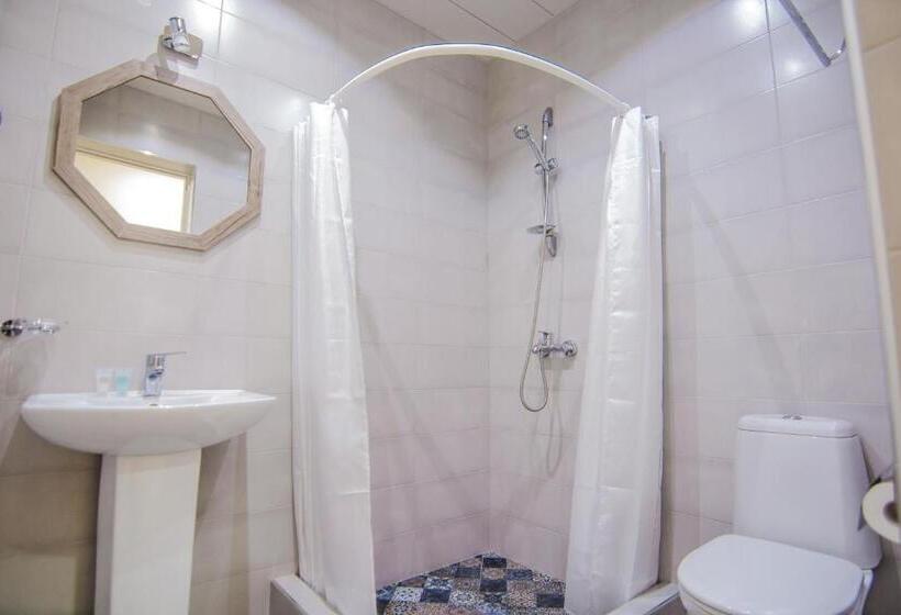 اتاق لوکس با بالکن, Boutique Hotel Bellevue