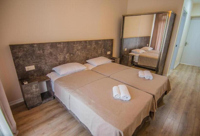 اتاق استاندارد با بالکن, Boutique Hotel Bellevue