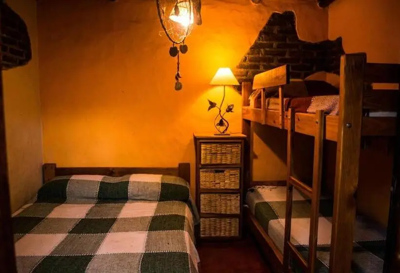 スタンダード４人部屋, Hostel Eco Cultural Giramundo