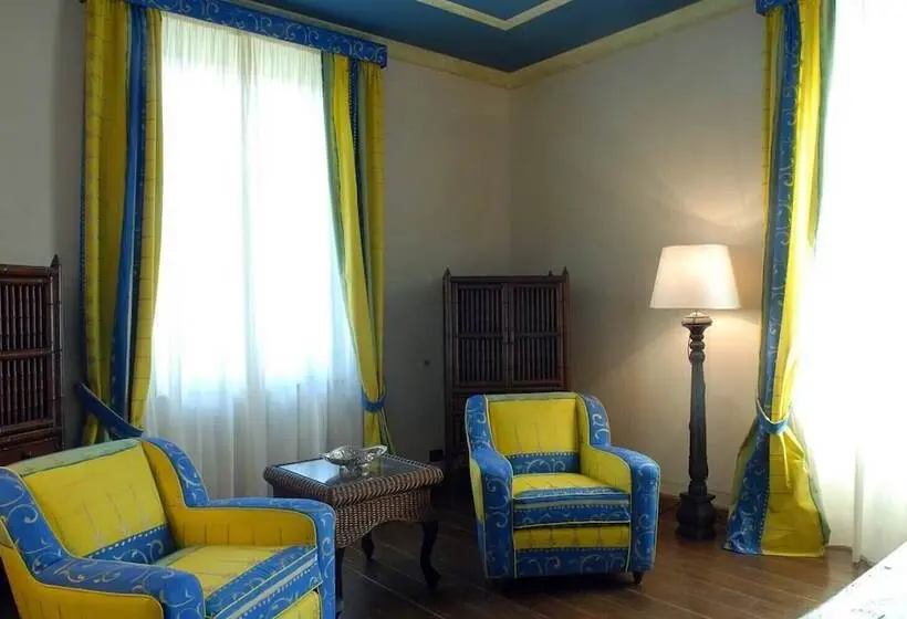 デラックススイート, Castello Di Pontebosio Luxury Resort