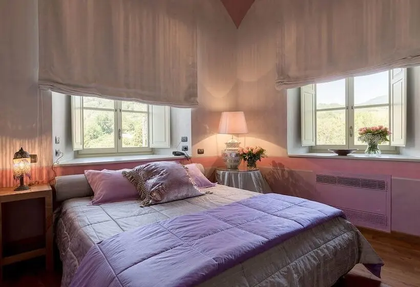 デラックススイート, Castello Di Pontebosio Luxury Resort