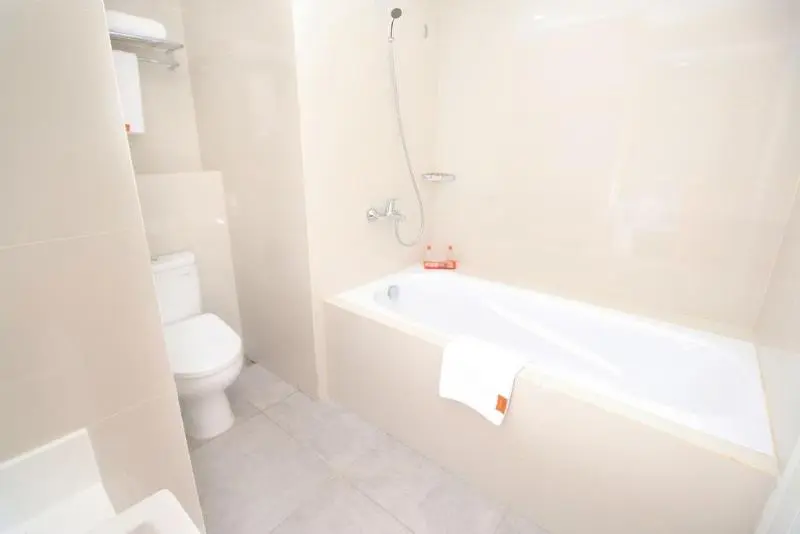 Suite, Harris Hotel Sentraland