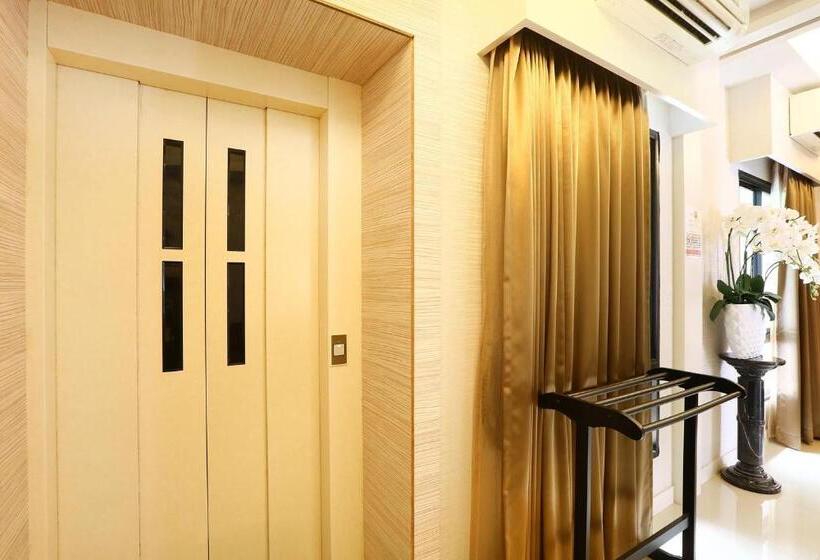 家庭套房, The Luxury Residence