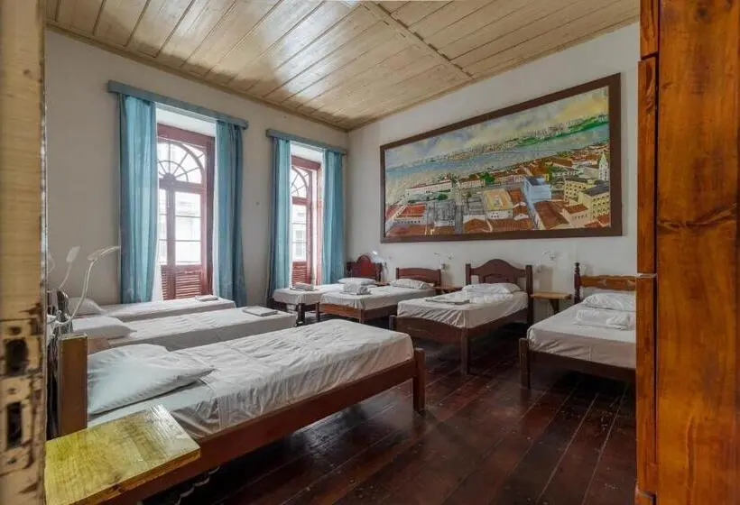 ルームシェアのワンベッド, Reviver Hostel