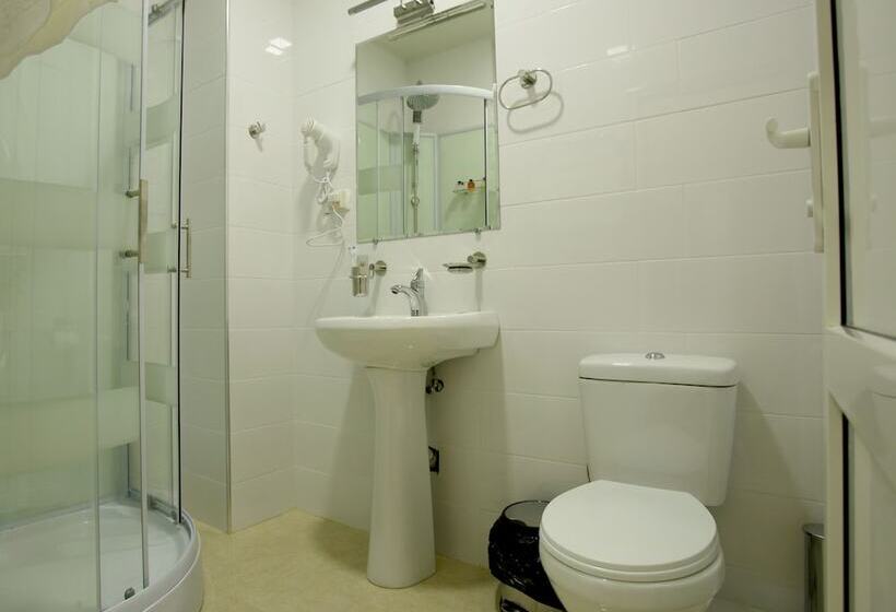 اتاق سوپریور سه تخته, Sport Time Hotel & Spa