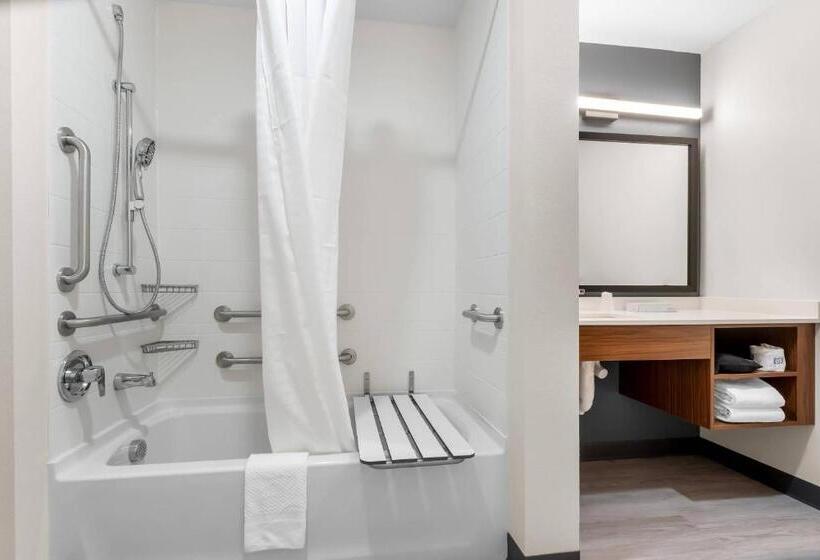 اتاق سوپریور برای معلولان, Everhome Suites Cheyenne