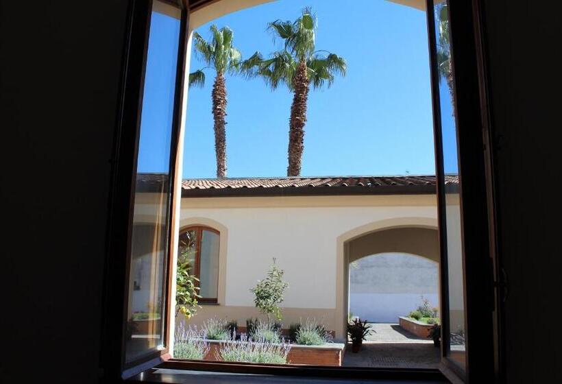 סוויטה משפחתית, Pompei Hostel Deluxe