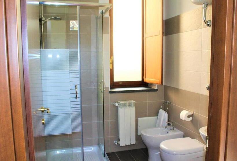 סוויטה משפחתית, Pompei Hostel Deluxe