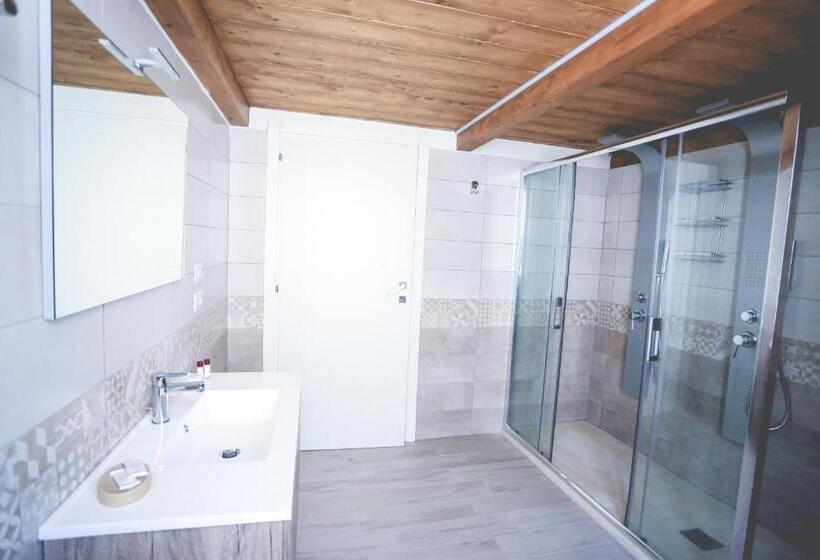 غرفة ديلوكس رباعية, Il Viaggiatore Via Indipendenza 2