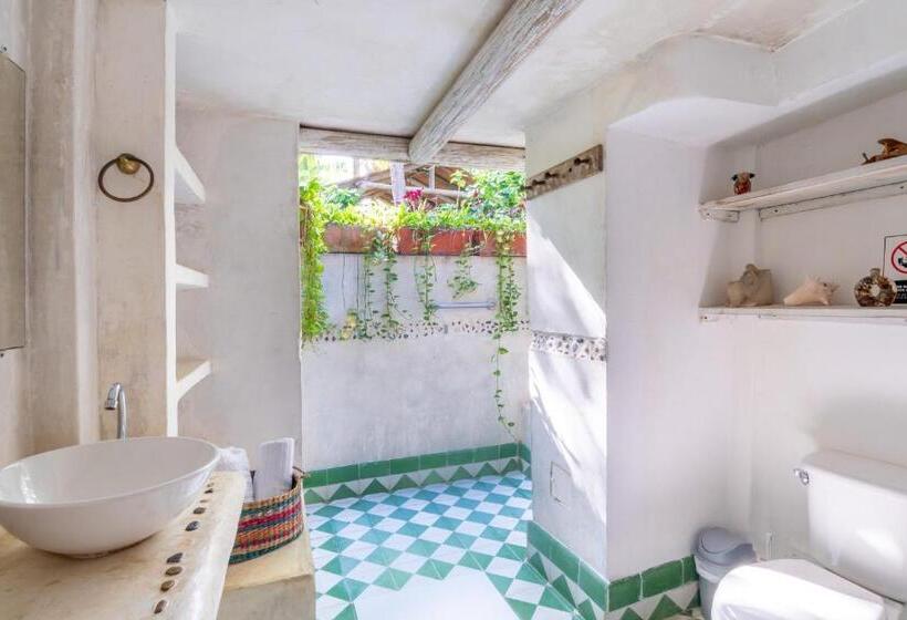 スタンダードトリプルルーム, Playa Manglares Isla Baru