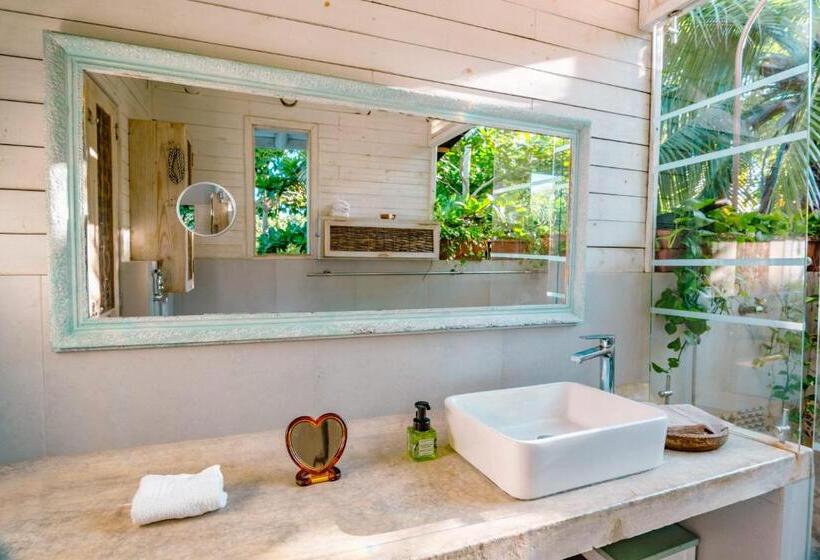 デラックストリプルルーム, Playa Manglares Isla Baru