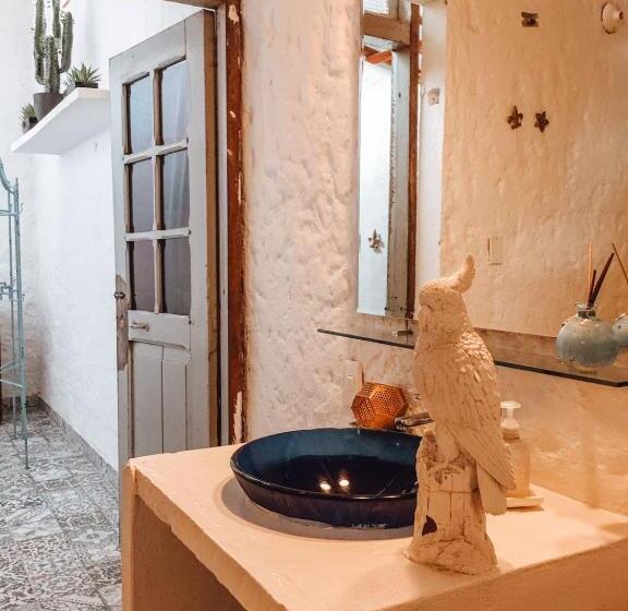 جناح, Infinito La Casona