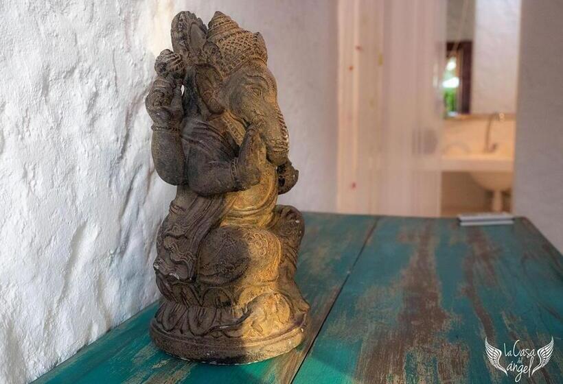 غرفة قياسية, Infinito La Casona