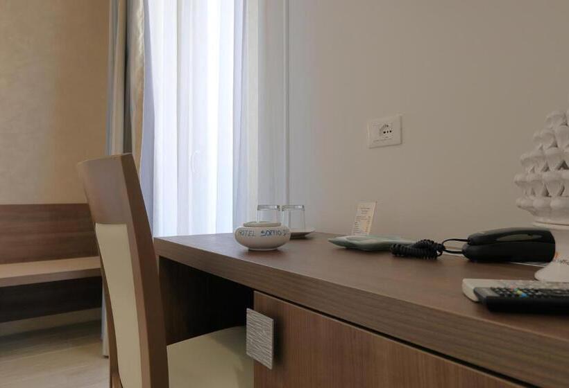 غرفة قياسية مزوَّدة بشُرفة, Soffio D'estate