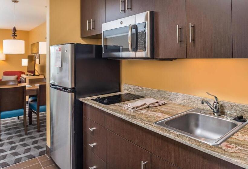 スタンダードスタジオ, Towneplace Suites By Marriott New Hartford