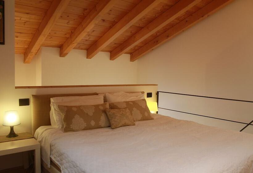 Номер Стандарт, Lisander B&b