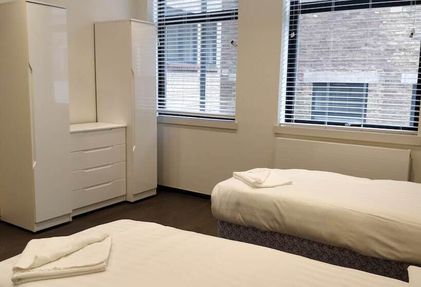 آپارتمان 3 خوابه, Access Tower Hill