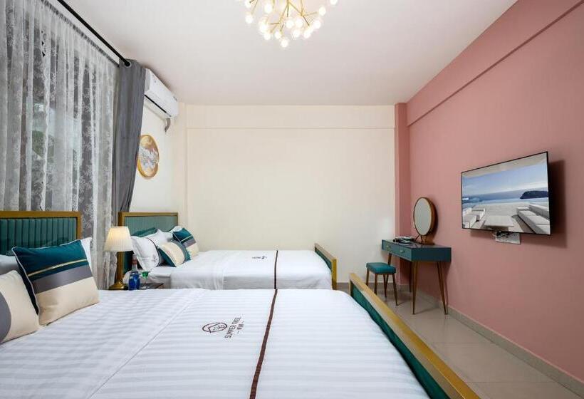 غرفة عائلية, Summer Tree Inn