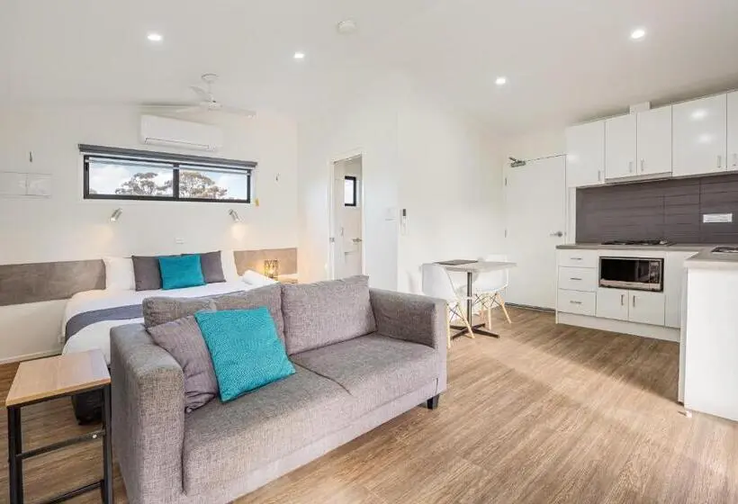 Standard-studio, Big4 Bendigo Marong Holiday Park