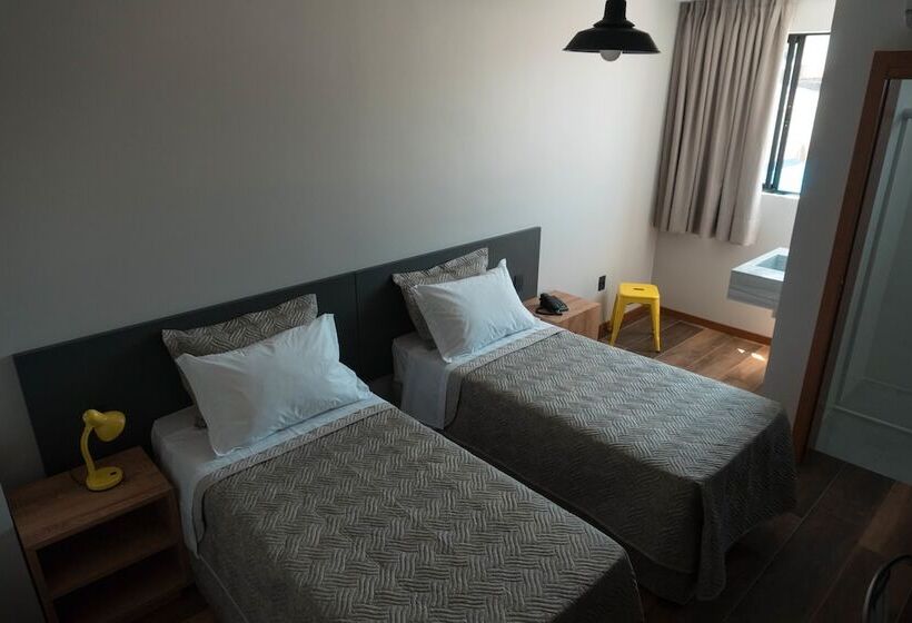 シングルデラックスルーム, Blumenhof Balneário Camboriú