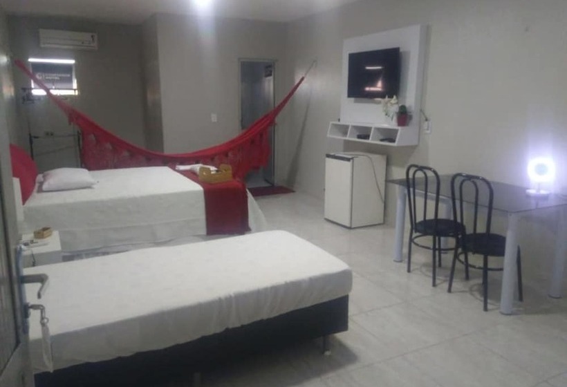 デラックストリプルルーム, Confiance