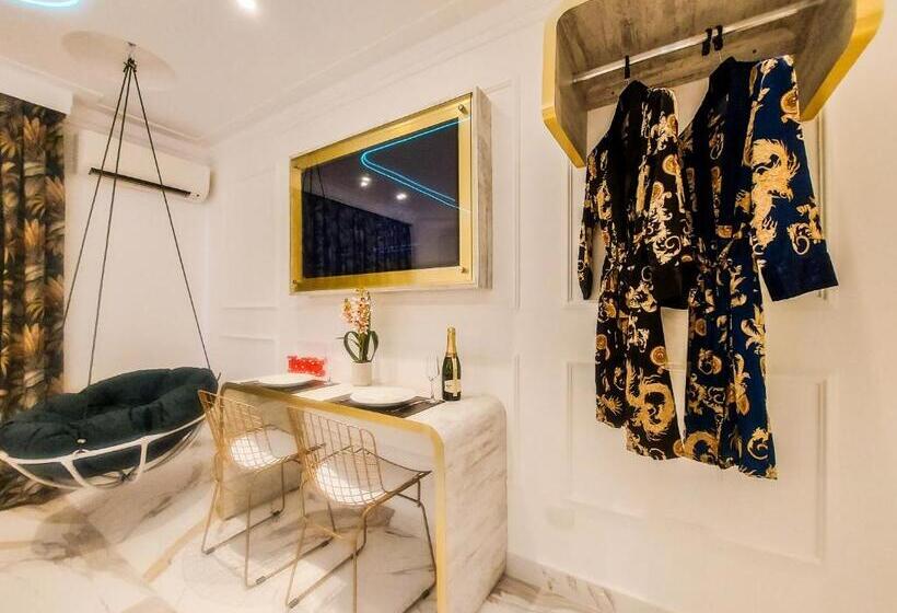 اتاق استاندارد با تخت بزرگ, Gloria Plaza