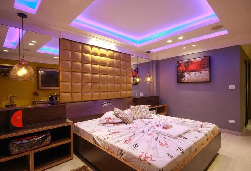 اتاق استاندارد با تخت بزرگ, Gloria Plaza