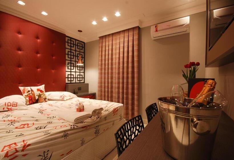 سوییت, Gloria Plaza