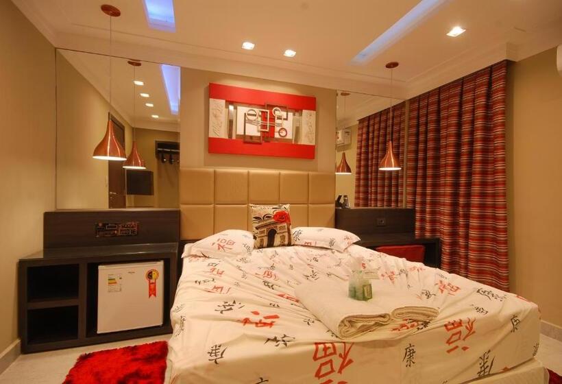 سوییت, Gloria Plaza