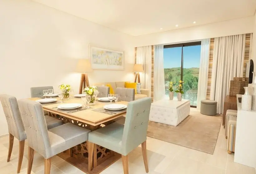 Suite, Pine Cliffs Gardens